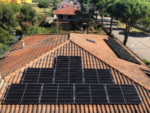 Impianto fotovoltaico 6kw con batterie di accumulo